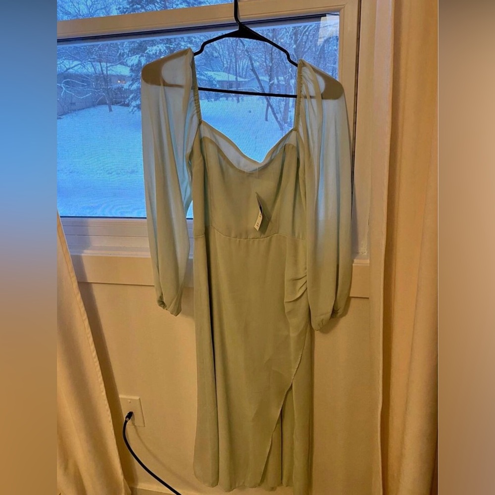 Abercrombie Chiffon Sleeve Slit Leg Midi Dress